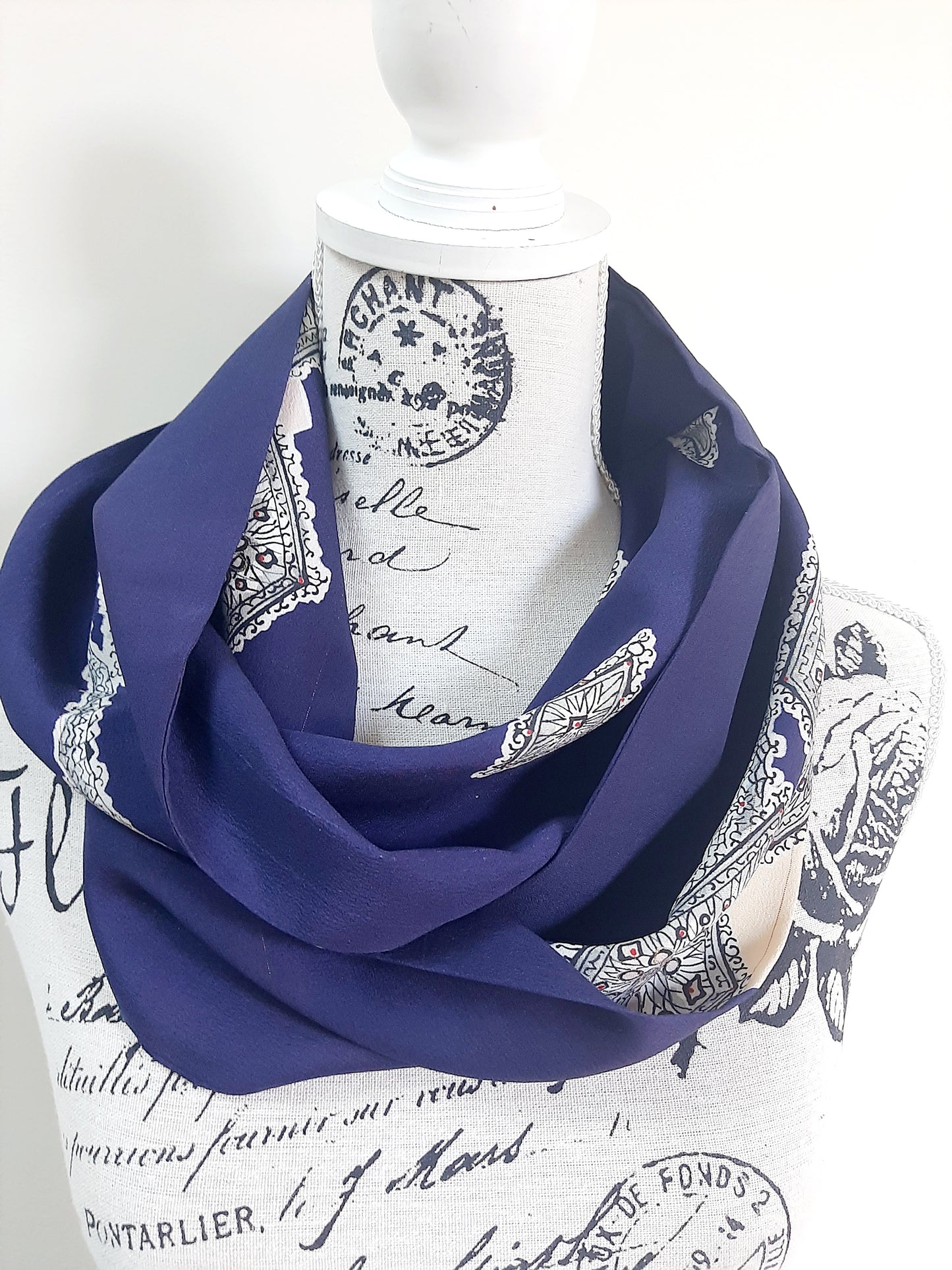 Vintage kimono silk snood