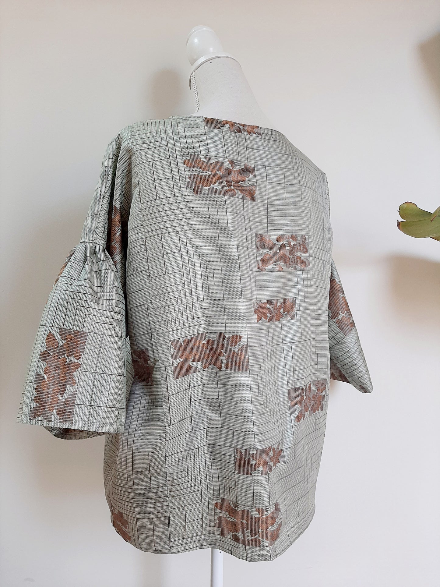 Vintage kimono silk top