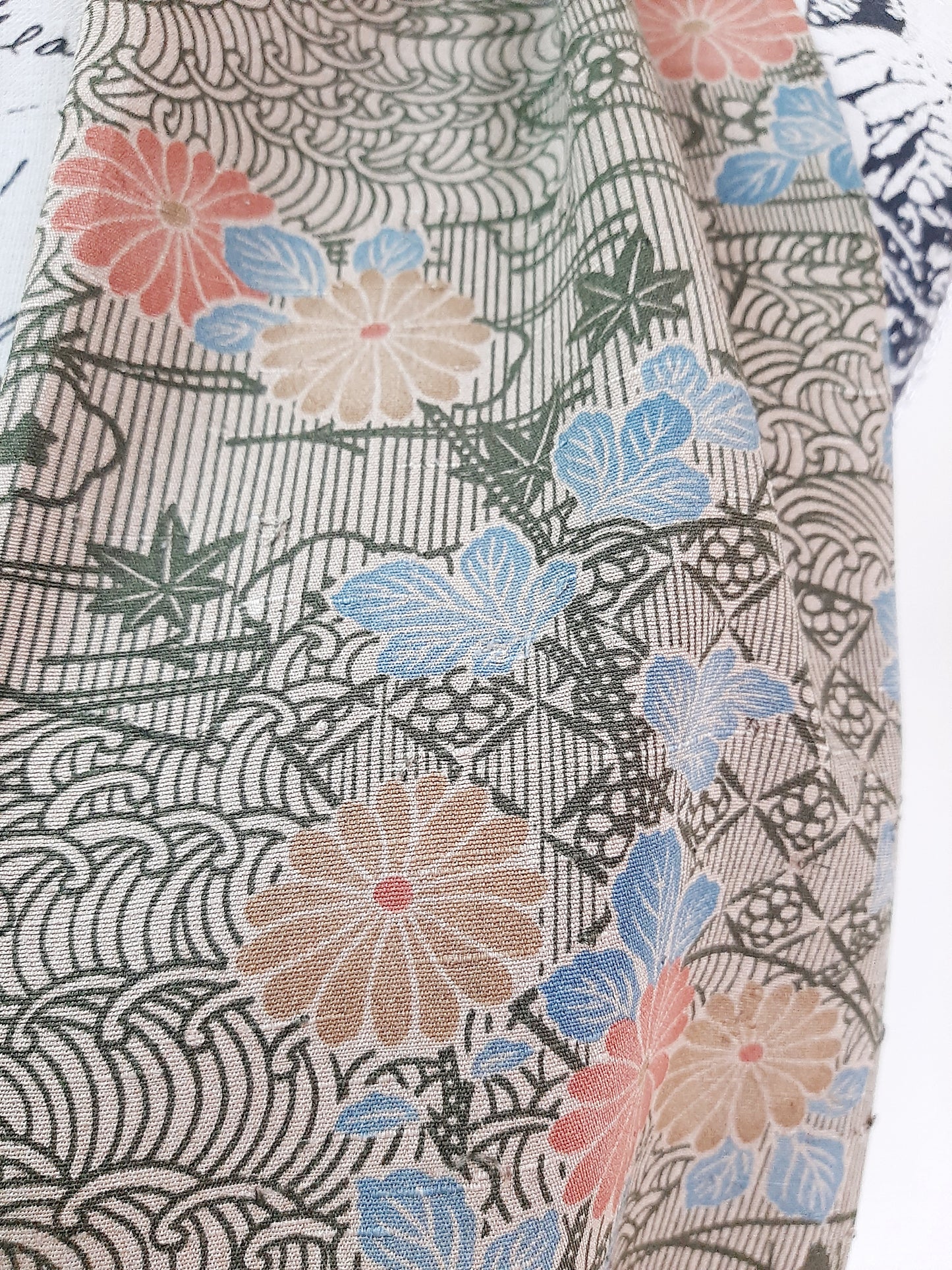 Vintage kimono silk snood