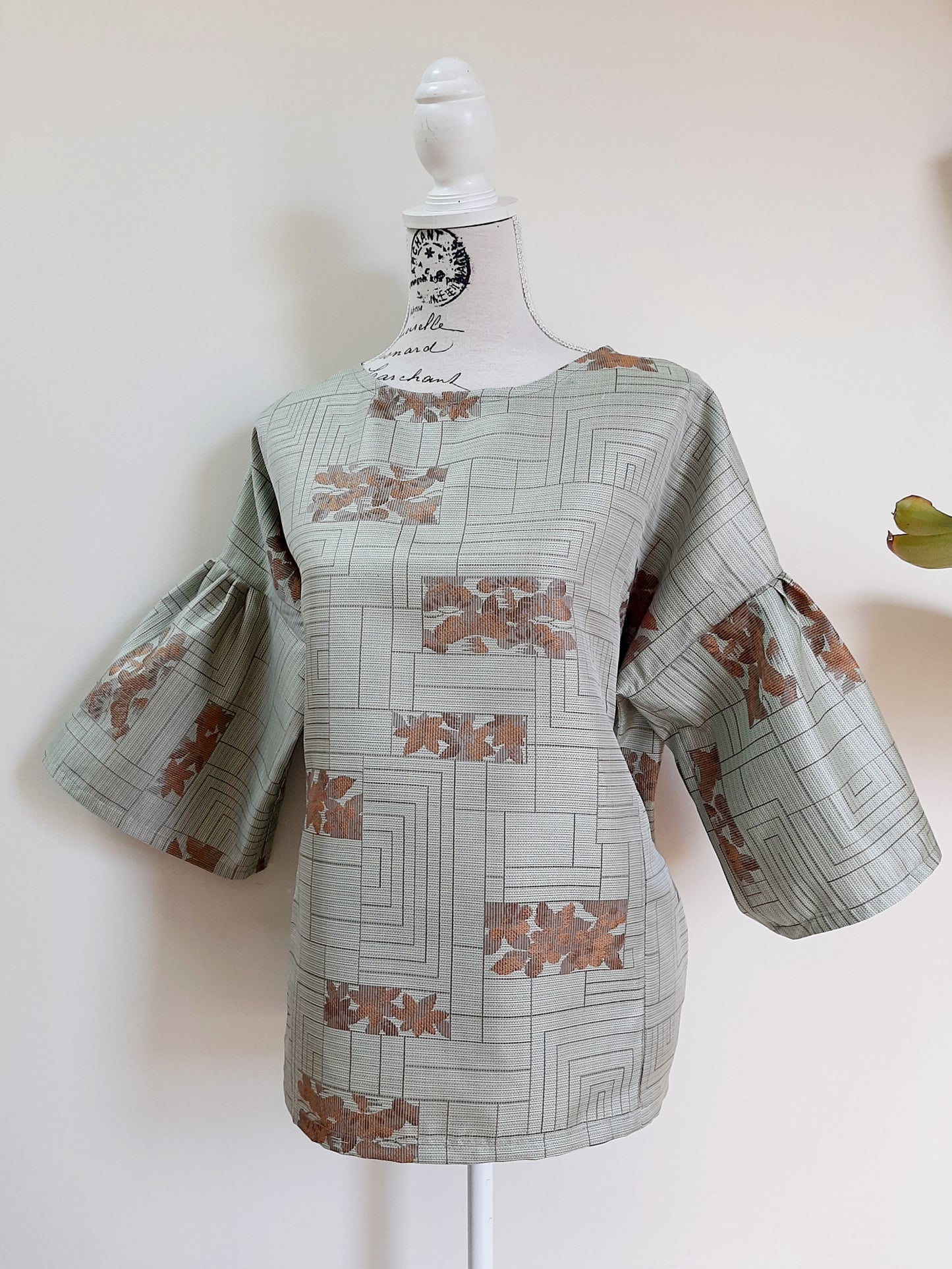 Vintage kimono silk top