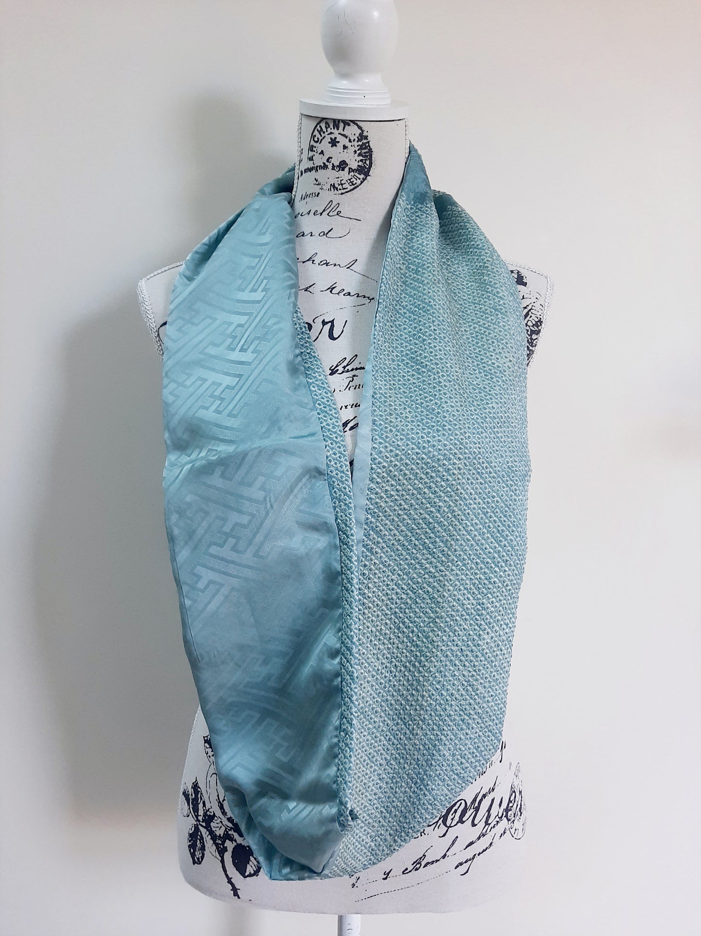 Vintage kimono silk snood