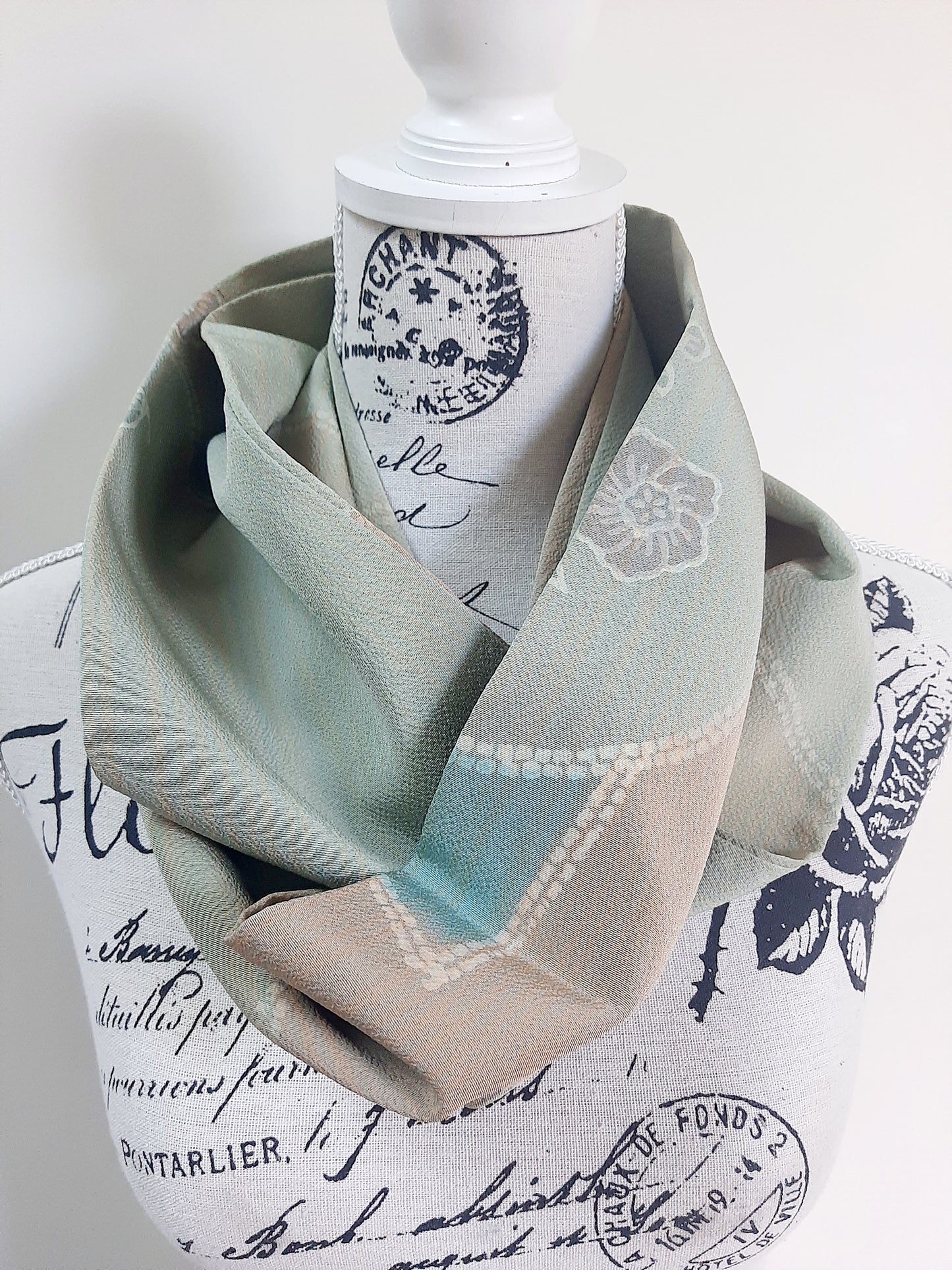 Vintage kimono silk snood