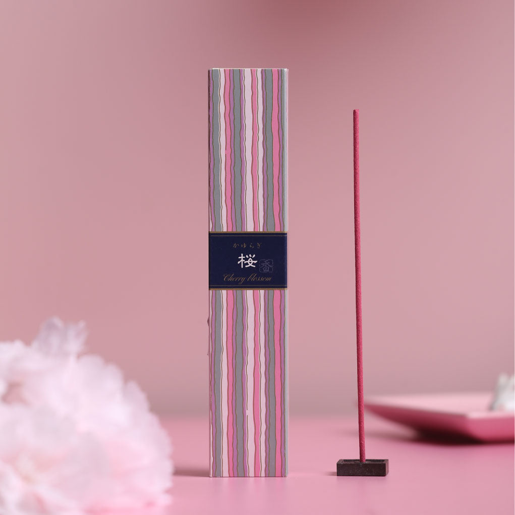 Sakura cherry blossom / Nippon Kodo Kayuragi