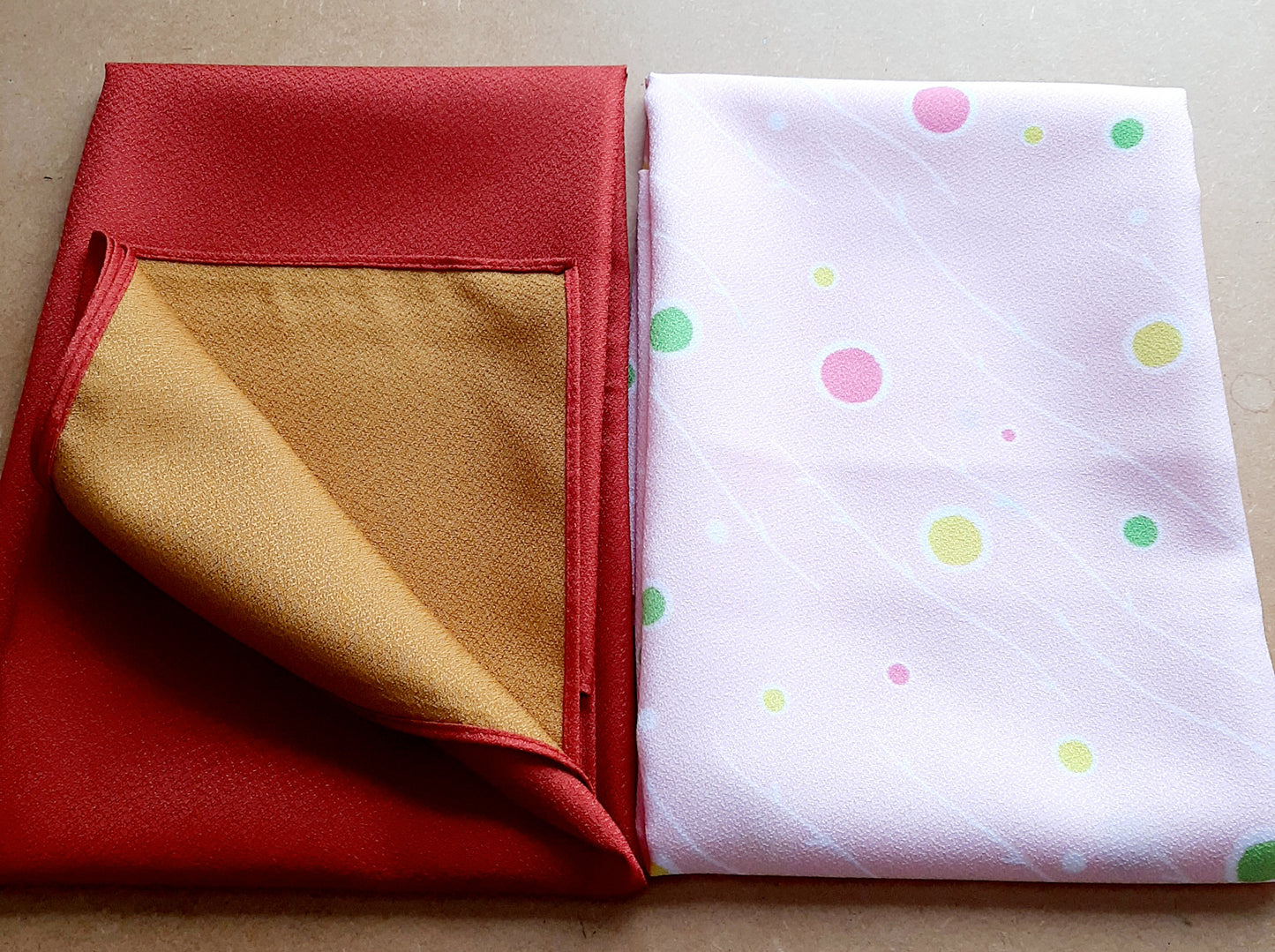 A pair of Furoshiki cloth (C)