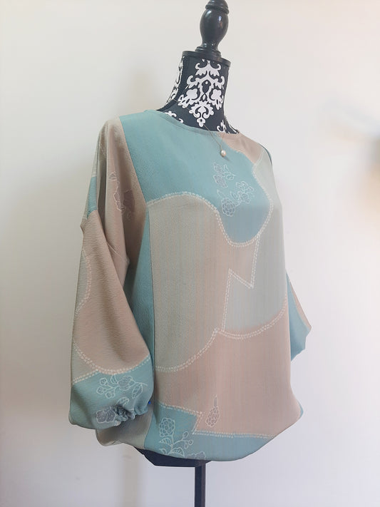 Vintage kimono Silk top