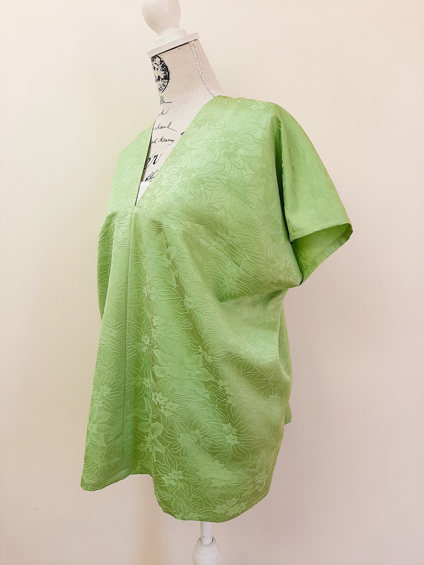 Vintage kimono silk top