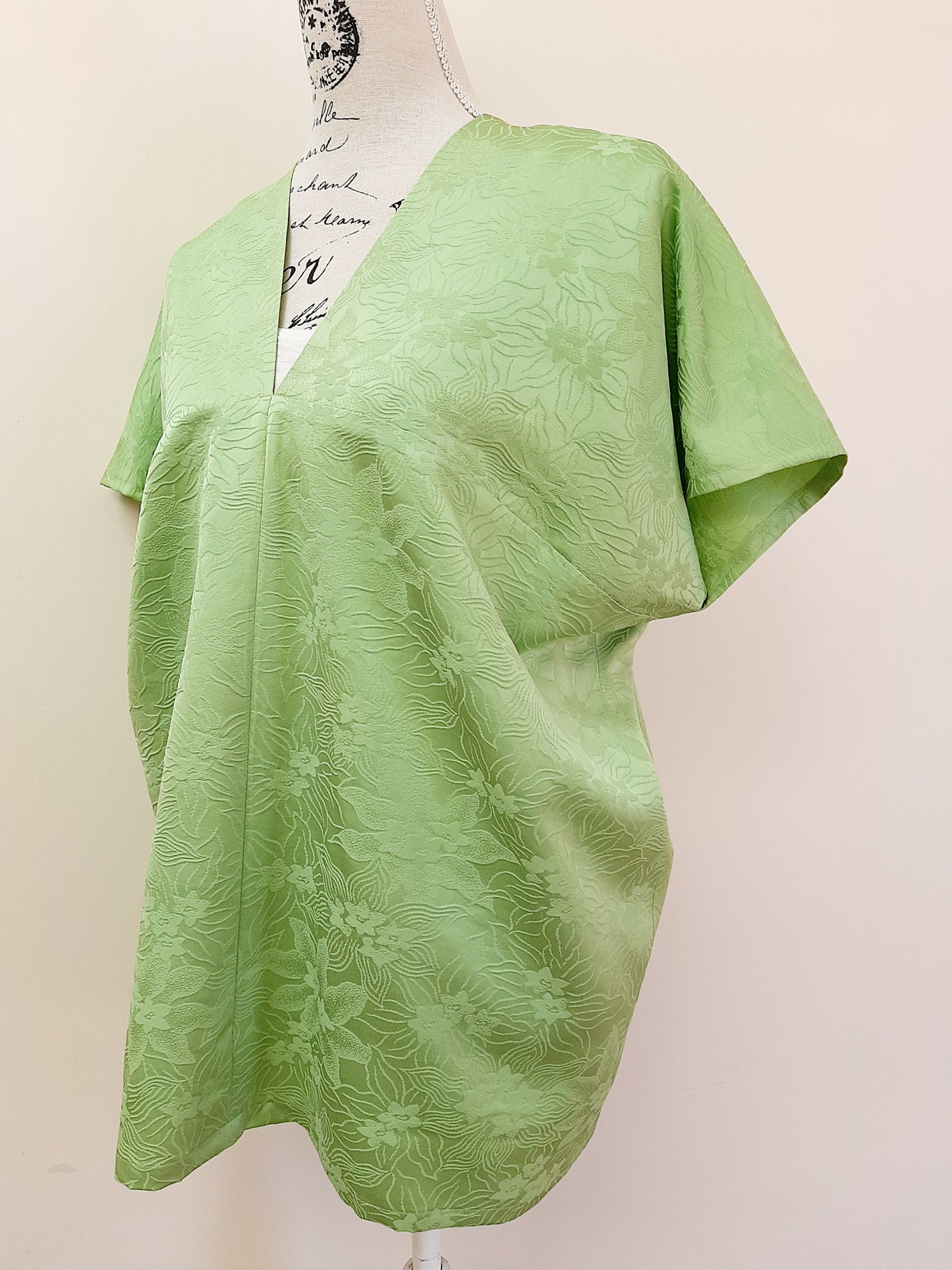 Vintage kimono silk top