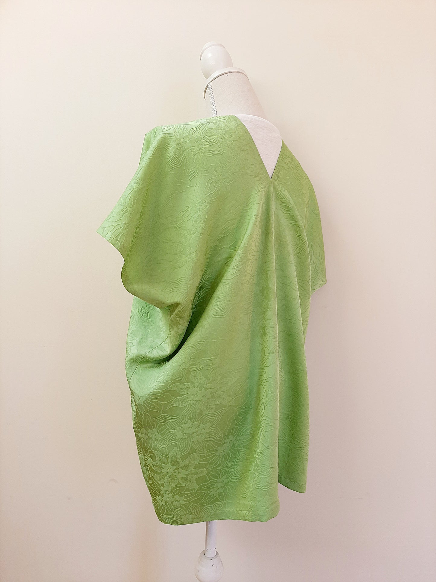 Vintage kimono silk top