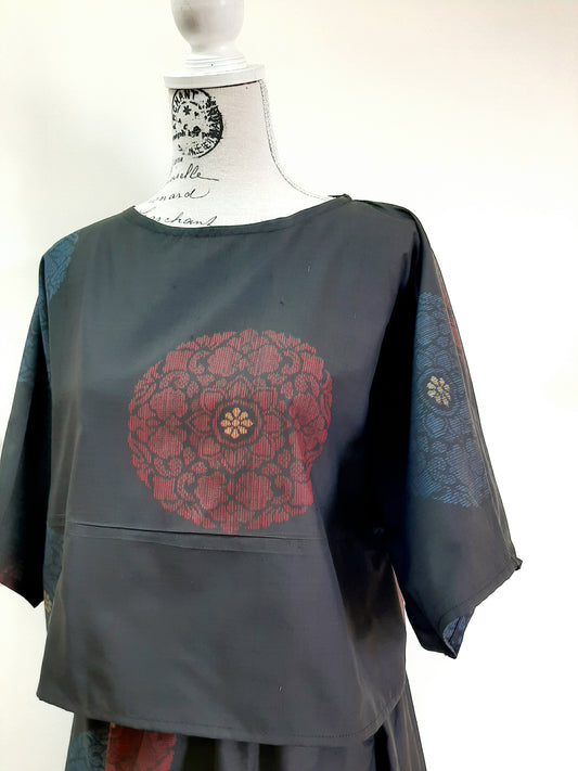 Vintage kimono silk top