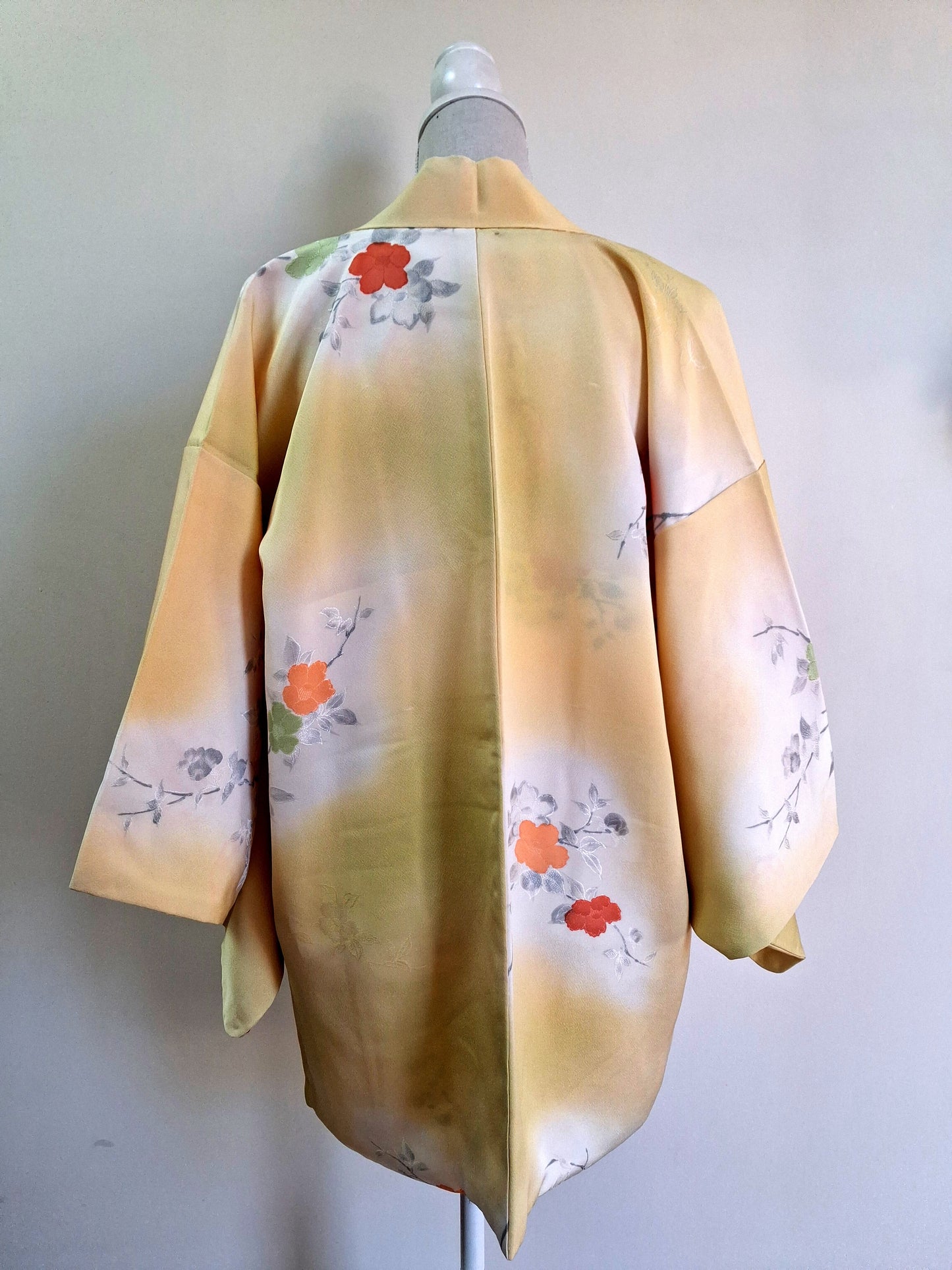 Japanese Vintage Silk Haori, Kimono jacket 031