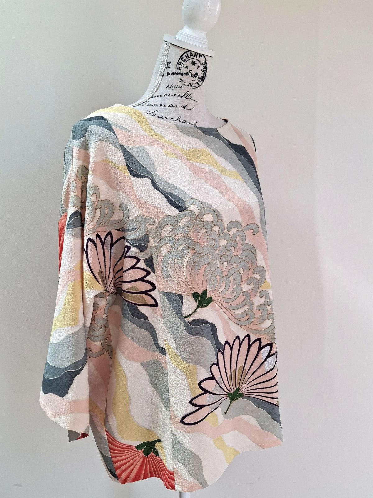 Vintage kimono silk top