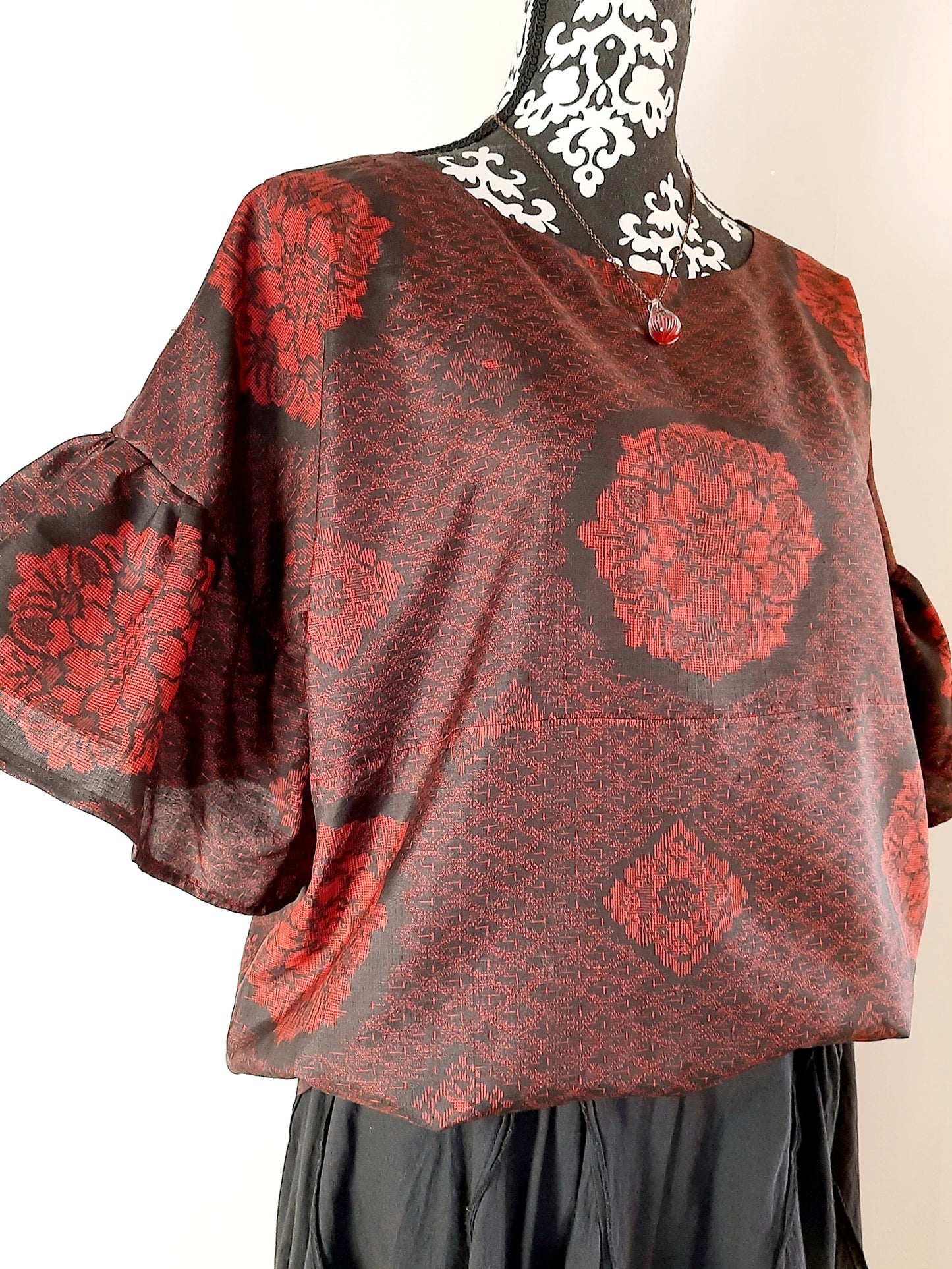 Vintage kimono silk top with frilled sleeves