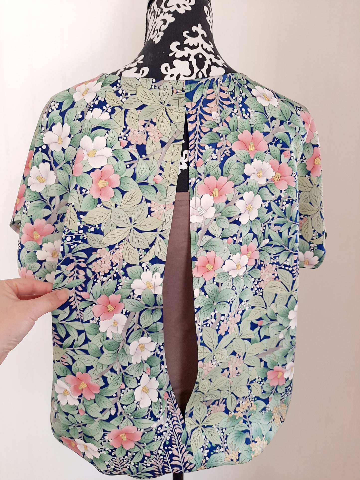 Vintage Kimono silk top