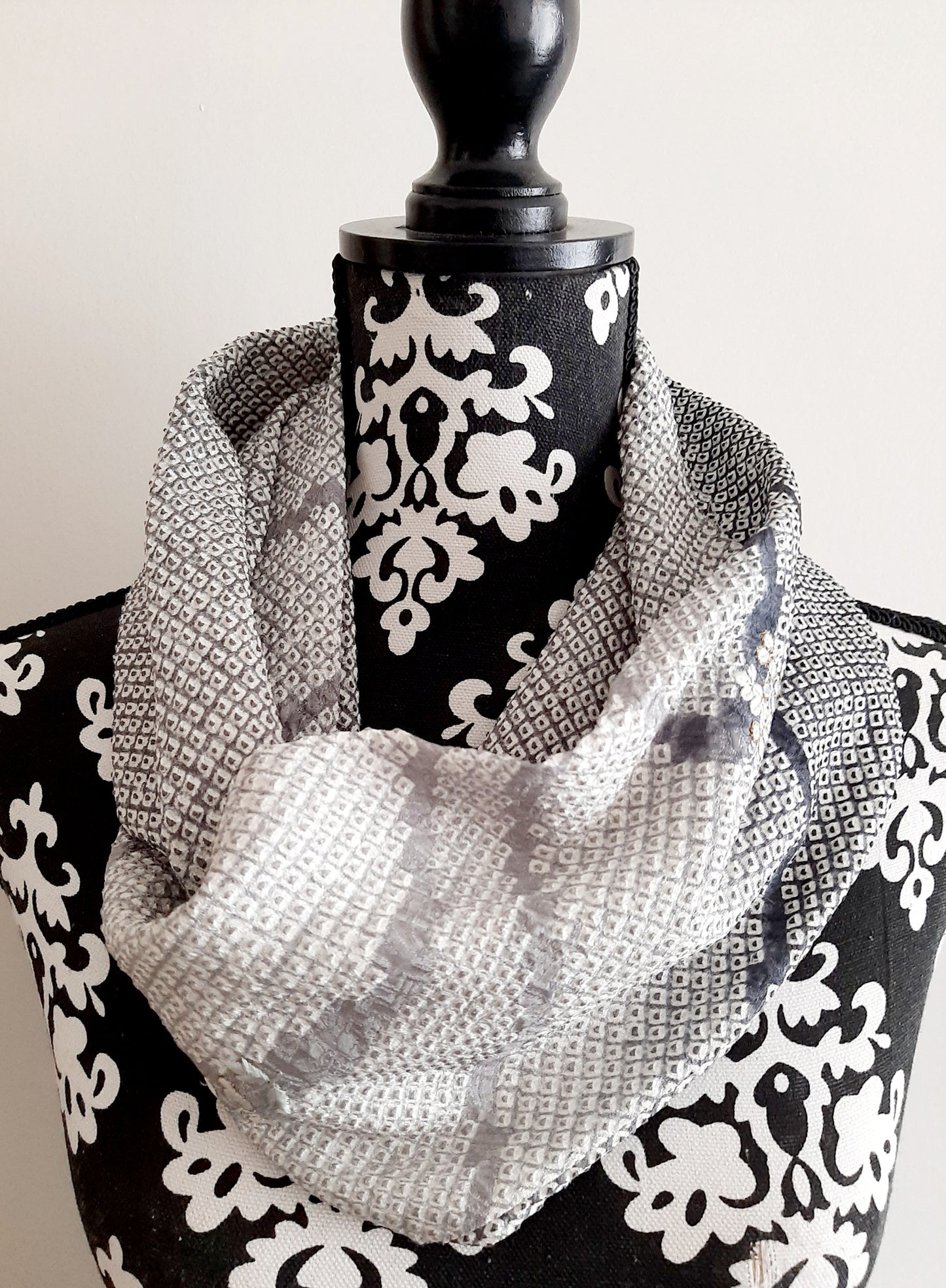 Vintage kimono silk snood