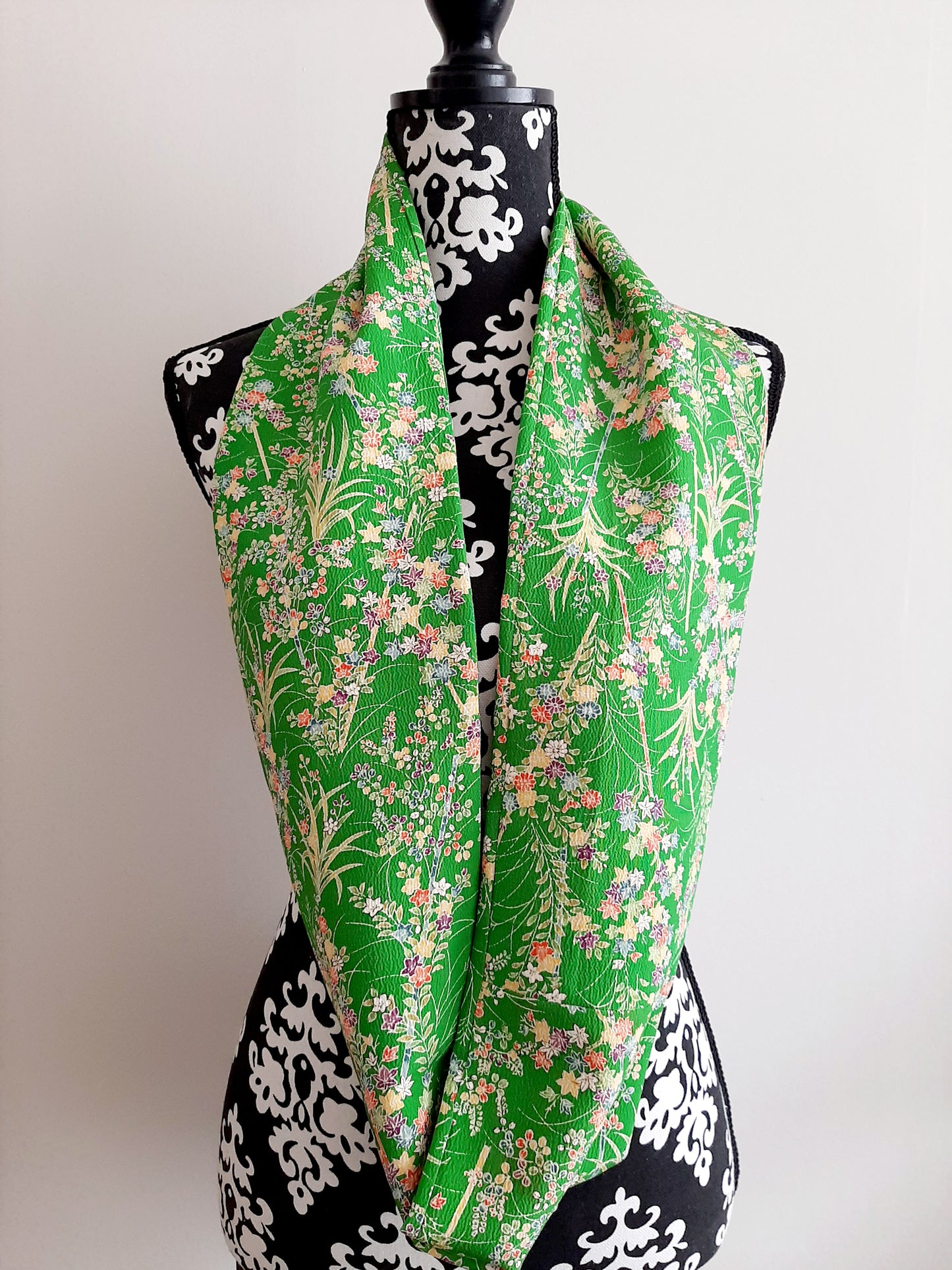 Vintage kimono silk snood