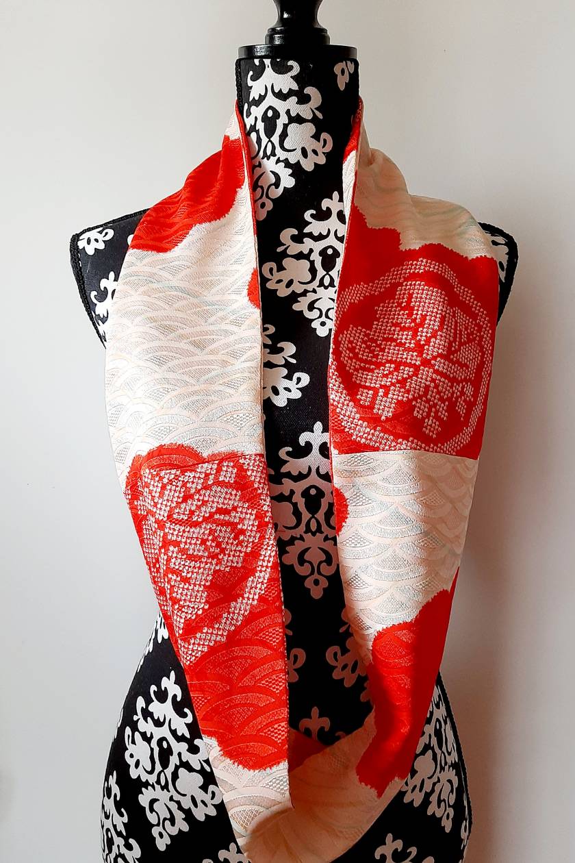 Vintage kimono silk snood